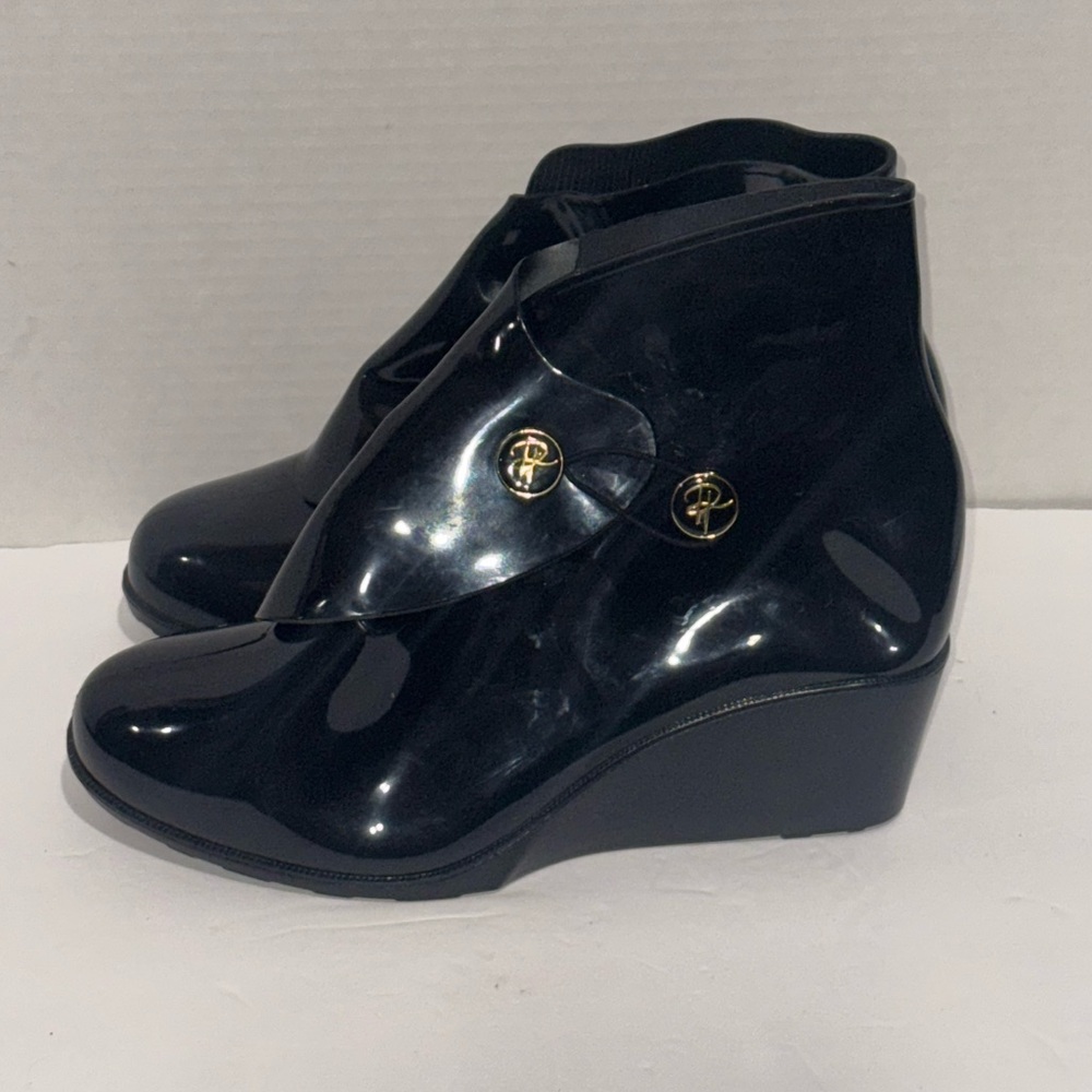 Patten Place Black Glossy Wet Weather Shoe Cover Size Medium US 8-9